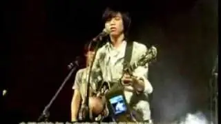 他是謝和弦 謝和弦是他本名