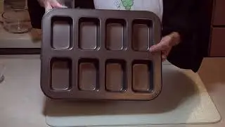 Merry's Eclectic Interests December 2021 Cranberry Nut Bread and Pumpkin Bread Mini Loaves