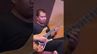 Lead Gitar Pupus Ala Gitaris tunanetra @MAS_GUNDUL #gitaris #musisi #tunanetra #guitar