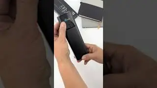 HK507  (Digital Display Power Bank - 20,000 mAh)