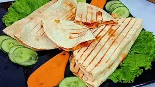 Spicy Chicken Cheese Tortilla Wraps - Easy & Delicious!