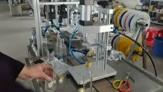 Small Capping Machine for Oil Bottle Press Cap