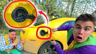 Забавное комедийное видео: водитель Camaro использует шланг с пеной для чистки гидроцикла (2025)