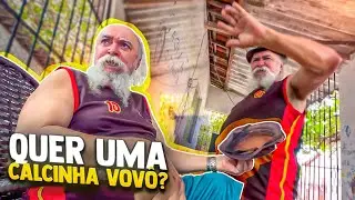 MANETIKIN OFERECEU UMA CALCINHA PRA O VOVÔ | MANETIKIN