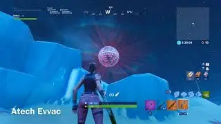 FORTNITE DISCO BALL RANDOMLY DROPS FROM THE SKY?!
