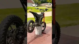 Black paint🔥 #tuttio #automobile #electricbike #electricdirtbike #ebike #dirtbike #viral