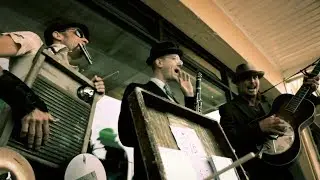 Seattle Buskers Series: The Millionaire's Club - 