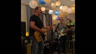 Blood and Roses (The Smithereens) - Jim Babjak and Graham Maby at Stone Turtle House Concerts