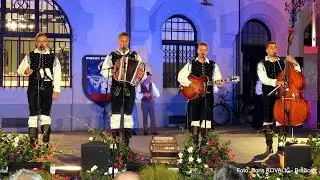 Ansambel Klateži (Bratje iz Oplotnice) - Za materin praznik (v živo)