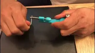 Making Loops For Instrument Strings STL-304 - String Twister