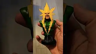 Bowen Designs Mini Bust Electro by Thomas Kuntz | Limited Edition Marvel Comics