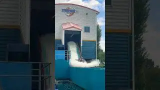 Stormforce 10 Drayton Manor #themepark #ride #thrill #draytonmanor #shortvideo #water #splash