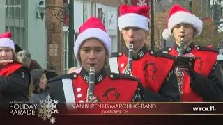 Bowling Green Holiday Parade - Van Buren High School marching band