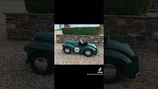 Austin J40 Restoration - UK Restoration  Austin J40 pedal car, serial number 28128.