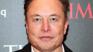 Elon Musk's Challenge To Vladimir Putin Explained
