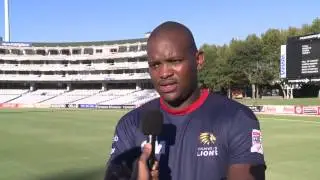 140214 Cobras vs Lions Day 2  Lonwabo Tsotsobe