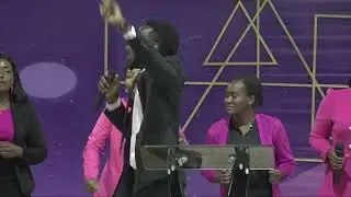 LATREUO - Chapindimuka Medley