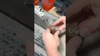 Молния в камне ⚡️