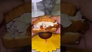 Hot Honey chicken sandwich #foodie #dinnerrecipe