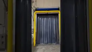 Automated Warehouse Door Closing#WarehouseAutomation #AutomatedDoor #WarehouseTechnology