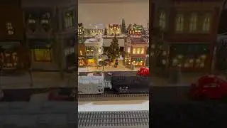 MTH L&N RS-11 High Hoods running on the Eastlake Loops