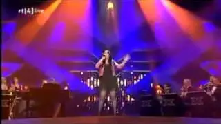 Lisa Lois in de X-factor 2009