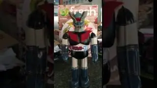 Japanese Mad 1998 Mechanical Walking Mazinger Z Wind-Up Tin Toy