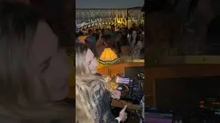 Mondays vibe at Amaz&oacute;nico/ Para&iacute;so #hilde #dj #femaledj #music #dubai #party #difc