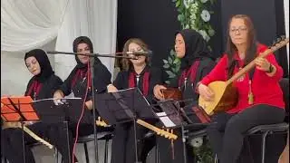 G&uuml;l y&uuml;zl&uuml; sevdiğim bağlama Emine Eren Tekin seslendiren Sevgi d&ouml;lek.karaman