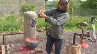 Sculpture dinanderie : S&eacute;rie l'Art et la Mati&egrave;re (diffus&eacute;e sur France 3)
