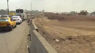 Cameroon-DENSE TRAFFIC JAM AT THE DOUALA BONABERI BRIDGE