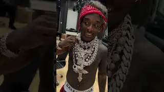 Lil Uzi with all his chains on 👀🔥#liluzivert #liluzi #rap