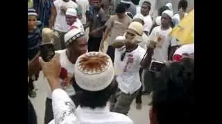 SERAM TIMUR DEBUS