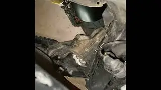 BMW 1000xr Fitting the infill panels and the front tank cover