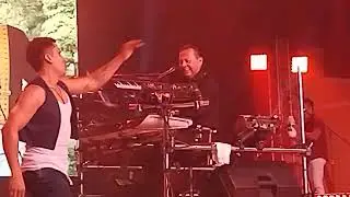 Alfredo *El Pulpo* y Sus Teclados En El Teatro Del Pueblo de La Feria Yucatán Xmatkuil 2025. 