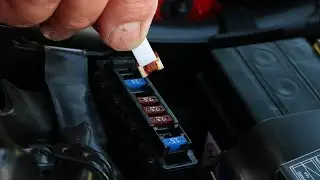 Honda CB500F - Fuse Replacement