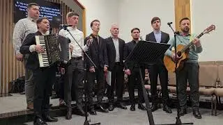 Grup bărbătesc Vicovu de Jos - Vine Isus cu grabire
