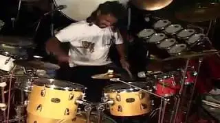 Drummer Sridhar's Amazing Drums Solo