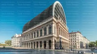 Hyperlapse of Lyon's opera house featuring neoclassical architecture combined with a modern glass