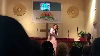 Veronica Petrucci - Made it Out Alive