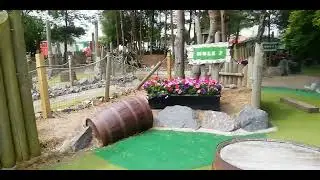 Skegness Butlins Adventure Golf Walk Through / About / Around ~ 9 Hole Crazy Course #Holidaycamp