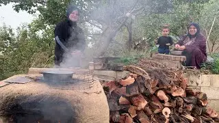 تحضير فطائر الدجاج المشوية  🥟بفرن الحطب 🪵 وتقطيع الحطب لفصل الشتاء ☃️❄️