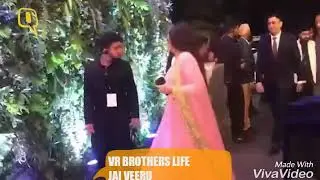 [EXCLUSIVE VIDEOS] @msdhoni makes his way to the #VirushkaReception along with @SaakshiSRawat &Ziva.