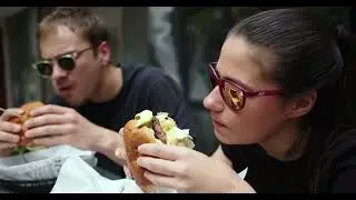 🍔🎉 Изкушаващи бургери и повече в 
