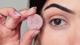 Beginner Friendly two-tone eye shadow