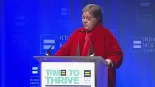 Caitlin Ryan Receives the Upstander Award at the 2015 HRC Foundation's Time To THRIVE Conference