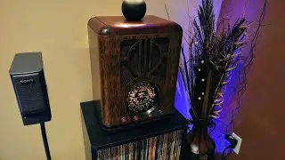 1938 Zenith 6S-229 tombstone radio unboxing and quick demo.
