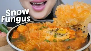 SPICY Snow Fungus Noodles with Eggs and Fish Balls *NO Talking Eating Sounds | N.E Let's Eat