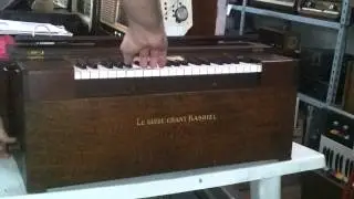 Le guide chant Kasrlier harmonium melody