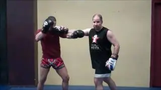 Lama Pai Kung Fu Jit intercept concept with gloves